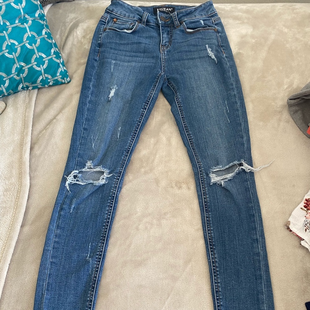 Ripped Jeans